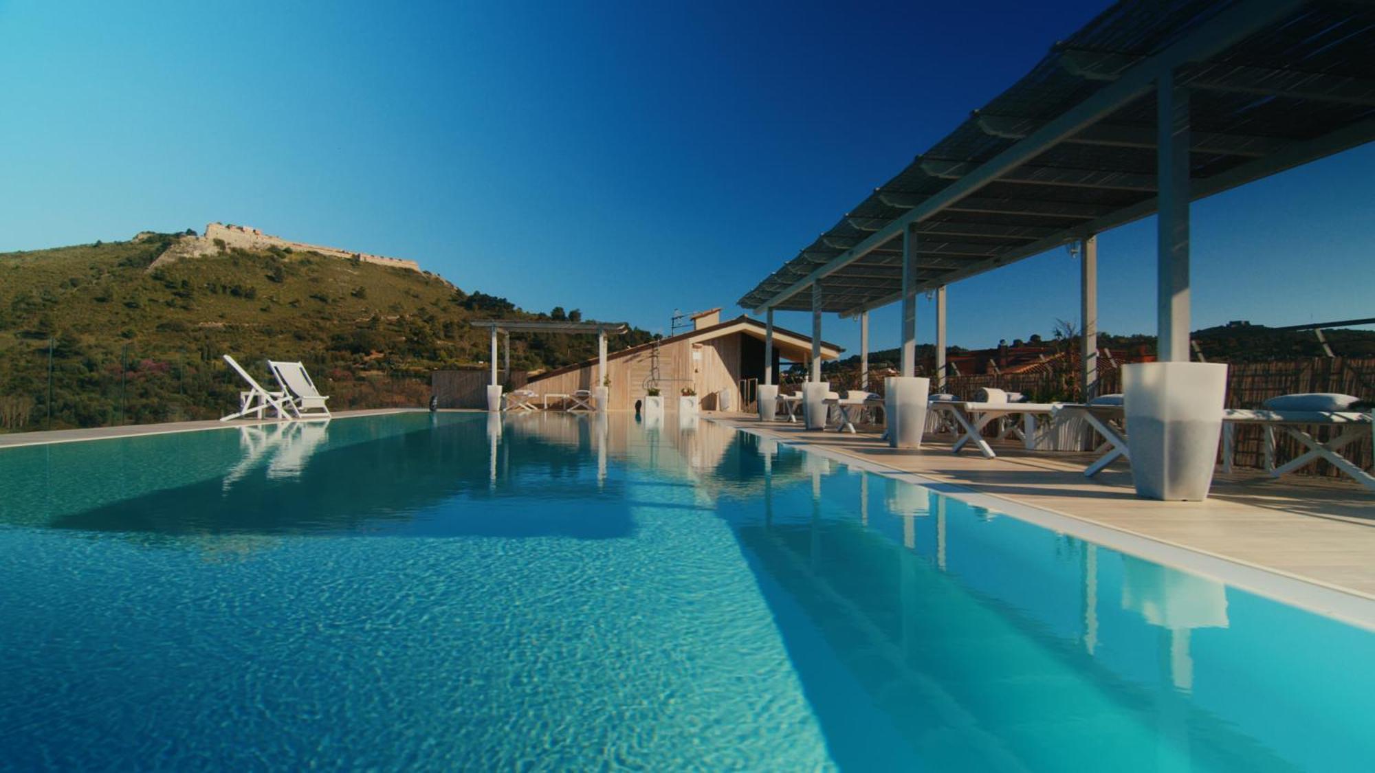 A Point Porto Ercole Resort & Spa Ngoại thất bức ảnh